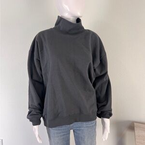 GAP Vintage Soft Fleece Turtleneck Sweatshirt Medium Dark Grey EUC Relaxed Fit